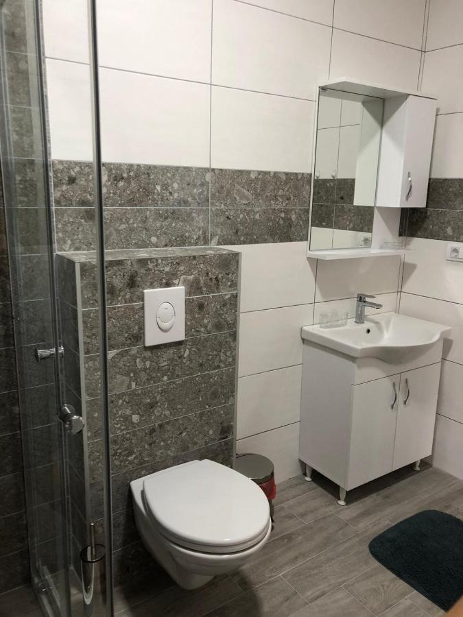Apartments Rex Ulcinj Extérieur photo