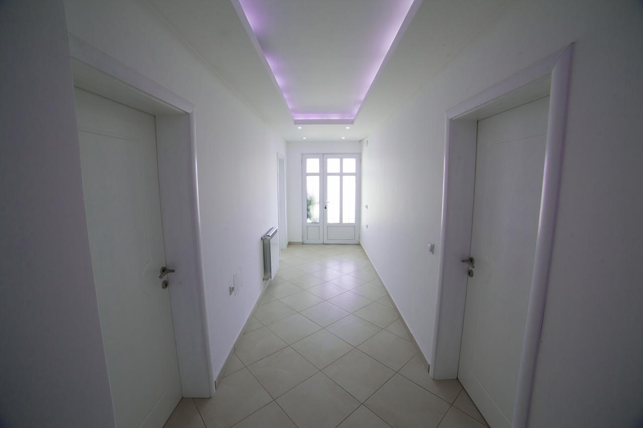Apartments Rex Ulcinj Extérieur photo
