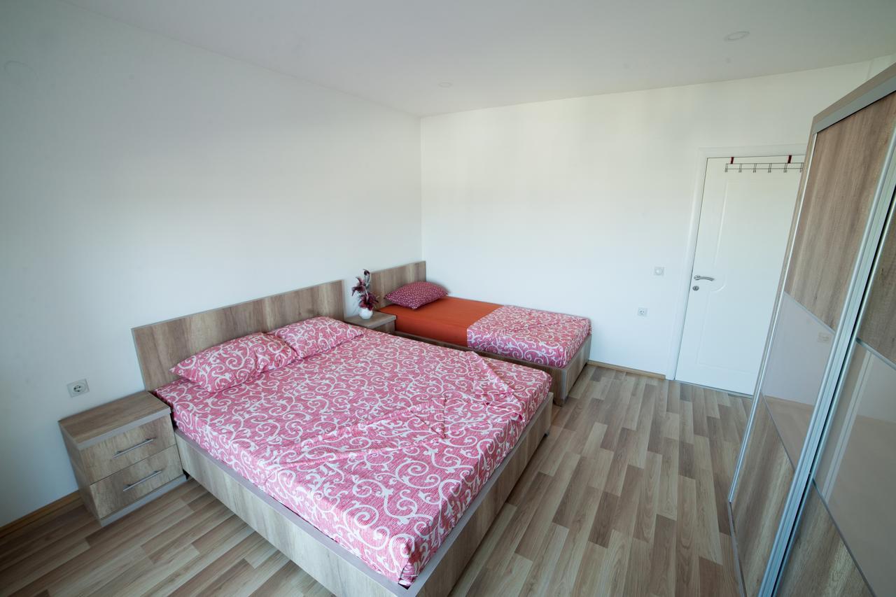 Apartments Rex Ulcinj Extérieur photo