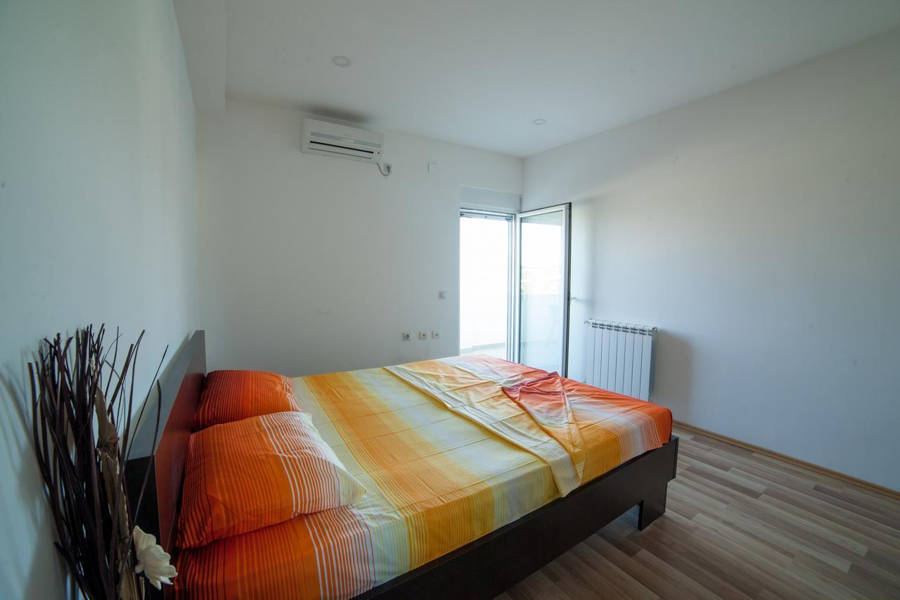 Apartments Rex Ulcinj Extérieur photo