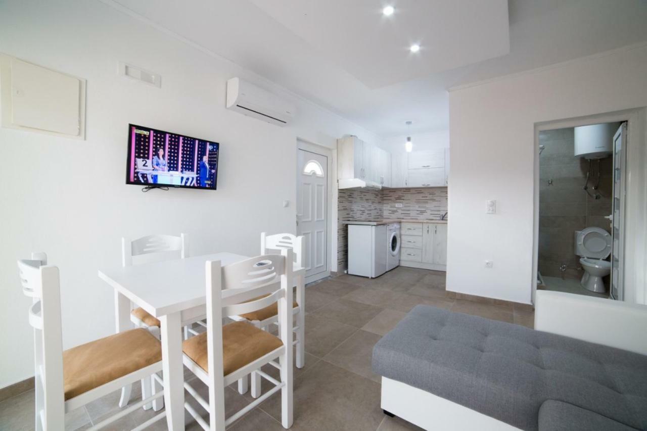 Apartments Rex Ulcinj Extérieur photo